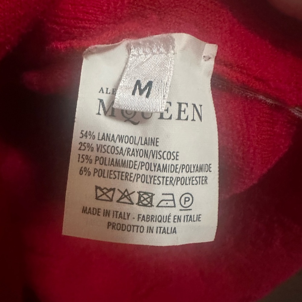 Alexander McQueen gorgeous dress!! Excellent for any occasion!! Size M - Picture 8 of 8